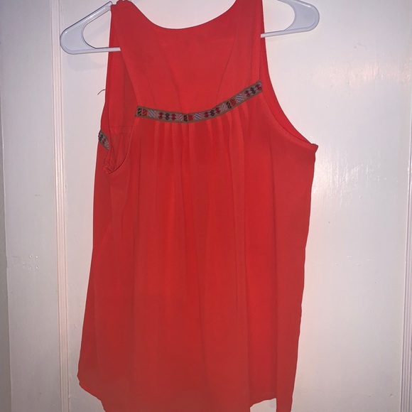 Top - Picture 3 of 3